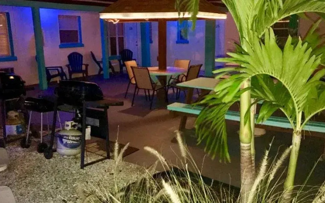 Island Cay Hotel - Clearwater Beach