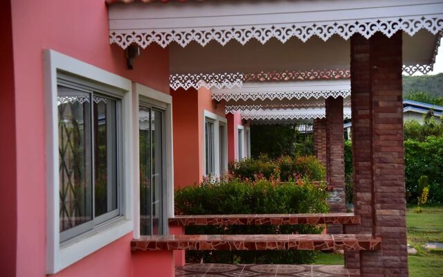 OYO 949 Sansuk Resort Paknampran