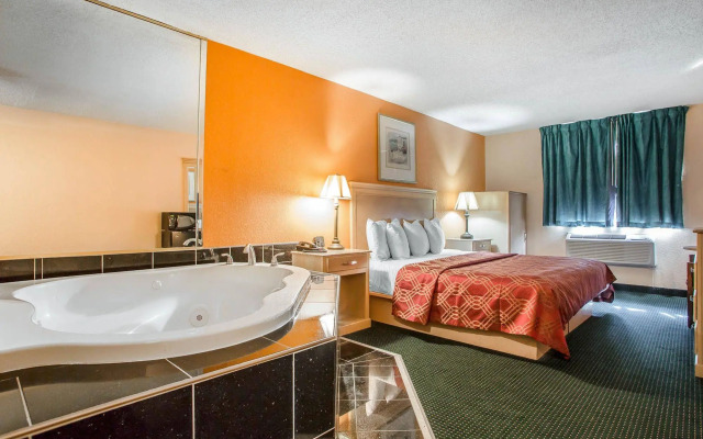 RODEWAY INN and SUITES