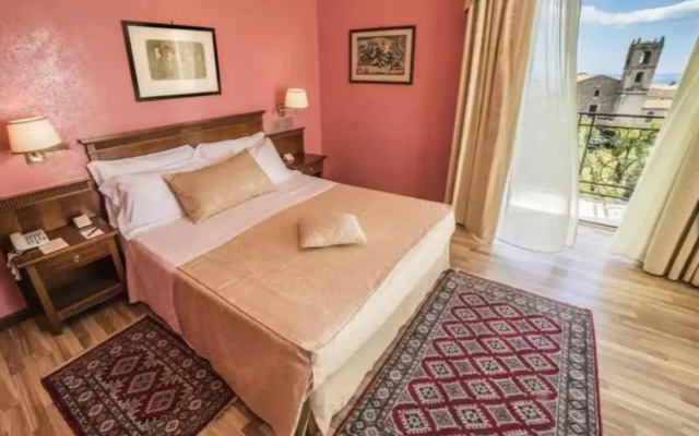 Excelsior Palace Hotel