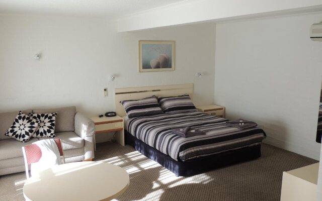 Argyle Terrace Motor Inn and Villa Units