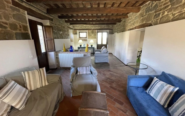 Spacious Holiday Home With Swimming Pool