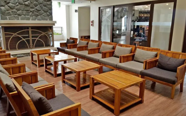 N402 at Outlook Ridge Baguio