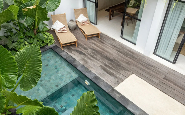 4BR Luxe Pool Villa Canggu near Finns