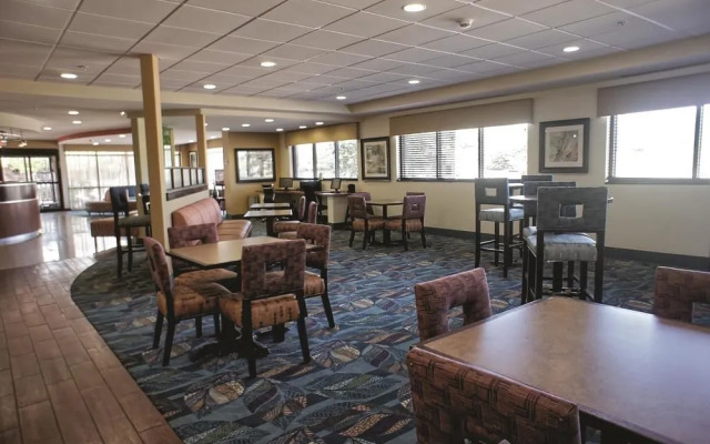 Comfort Suites Edmond