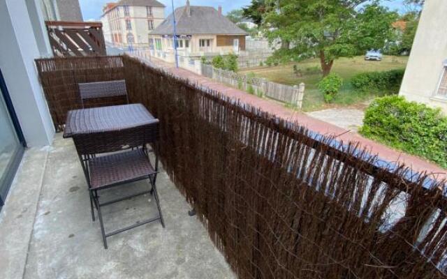 Bel appartement à 200m de la plage