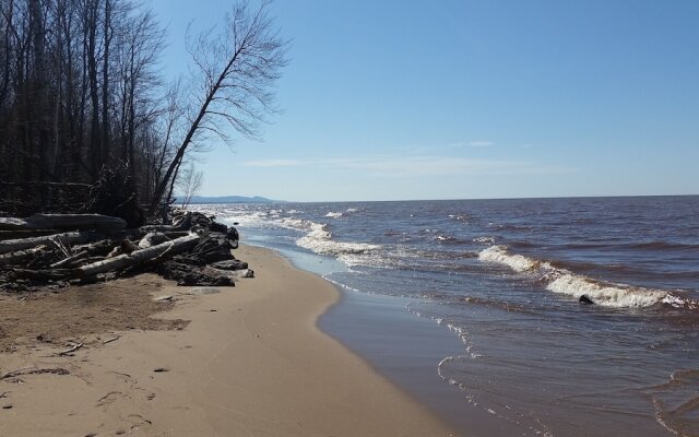 Sunshine Motel & Cabins