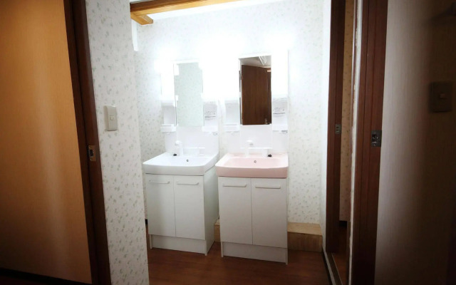 Tokyo House Inn