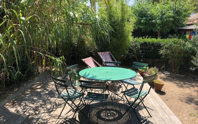 Property With 3 Bedrooms in Six-fours-les-plages, With Enclosed Garden