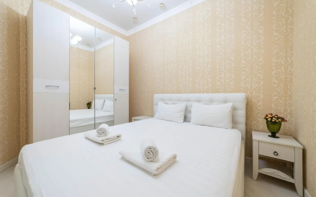 Real Apartments (Риал Апартментс) на проспекте Курортный 105
