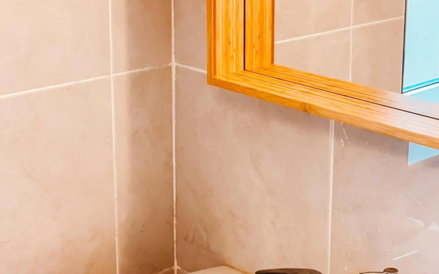 Contemporary Contactless Apartment by Nahuen Suites