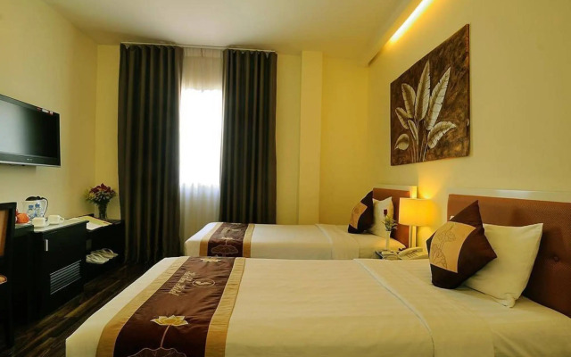 Nicecy Saigon Hotel