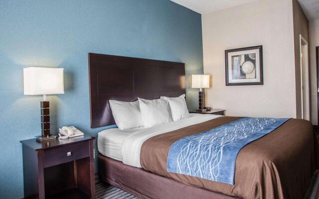 Comfort Inn Lees Summit @ Hwy 50 & Hwy 291