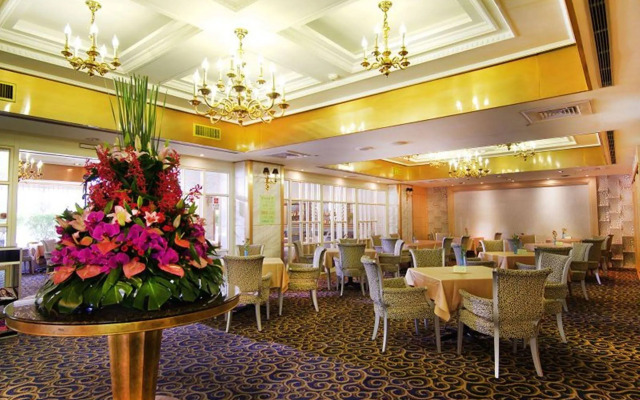 Golden China Hotel