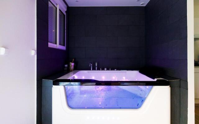 Love Suite and SPA - CANNES