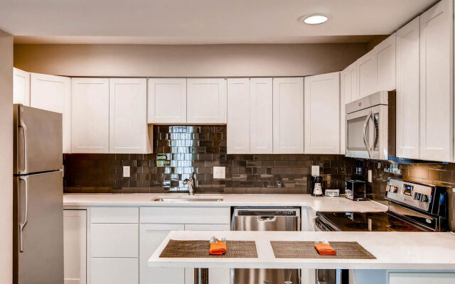 Orangewood Suites Hotel