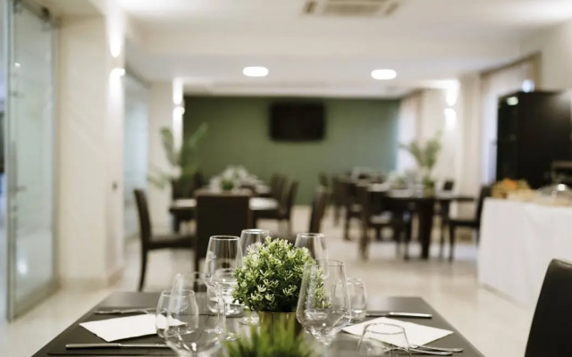 Hotel Première