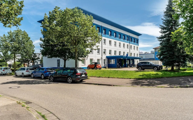 B&B HOTEL Köln-Porz
