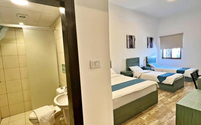 The Sydney Hotel