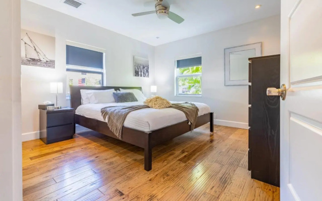 Chic Villa/5 Min to Beach/Pool/Top Location