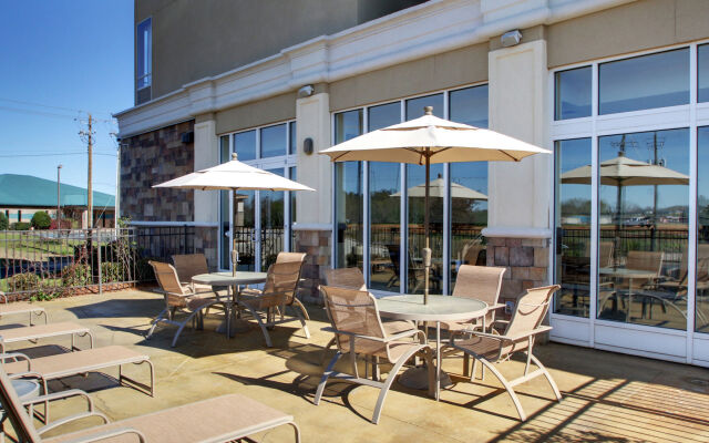 Holiday Inn Meridian E I 20/I 59 by IHG