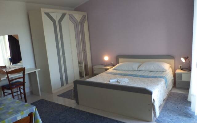 Apartments Anđela