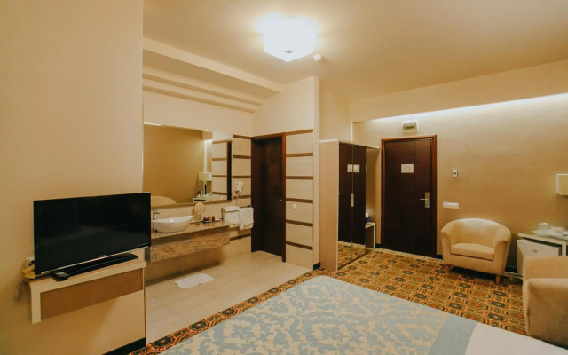 Hotel Romanita
