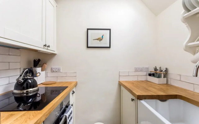 Scenic Family Home in Cotswolds