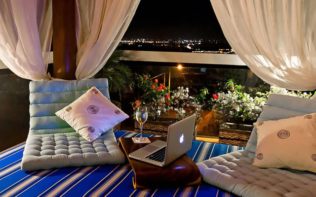 Villa Sky House