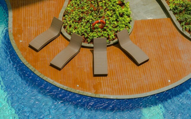 Fabulous Studio Room Puri Orchard Apartment