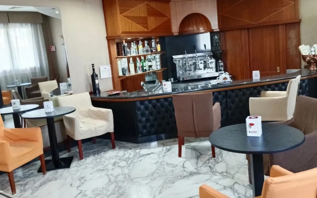 Hotel La Fayette Licola