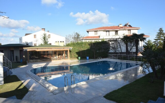 Treekos Suite Hotel Istanbul Airport