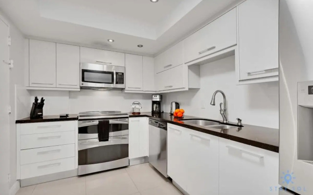 Beautiful Apartment With Pool And Gym