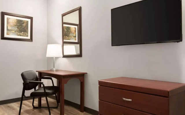 Days Inn Hamilton