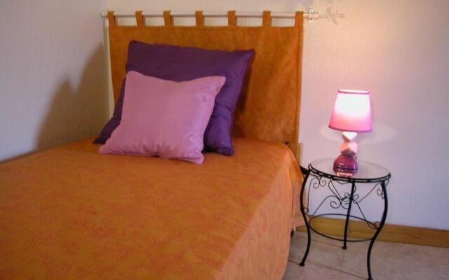 Gîte Saint-Martin-de-Fraigneau, 4 pièces, 8 personnes - FR-1-426-291