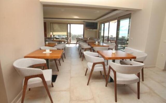 Treanto Nafpaktos Boutique Hotel