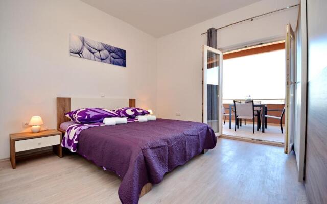 Apartments Clara