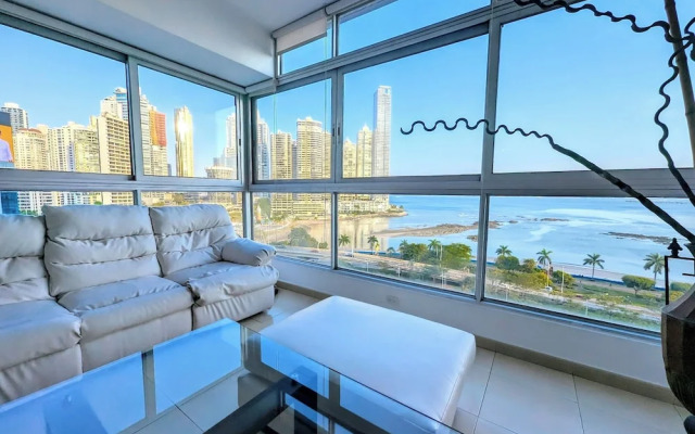 YC 1006 l Apartamento 2BR en av balboa