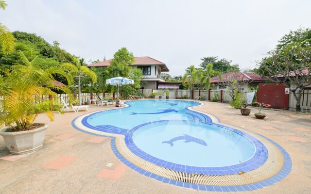 OYO 539 Loft By Busaba