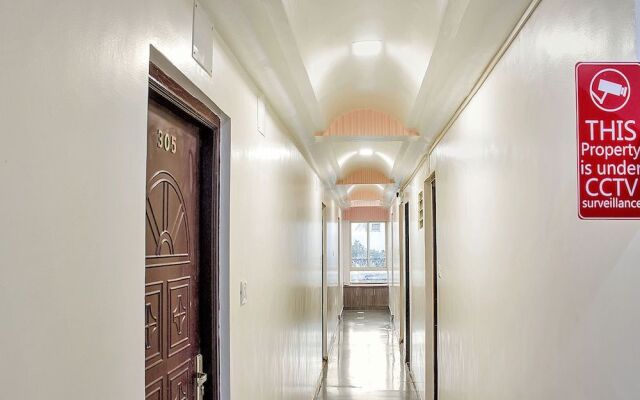 OYO 10678 Hotel Nandanvan