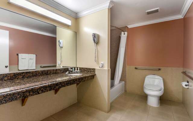 Quality Inn Lomita - Los Angeles South Bay