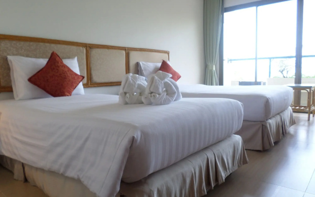 Nautical Inn