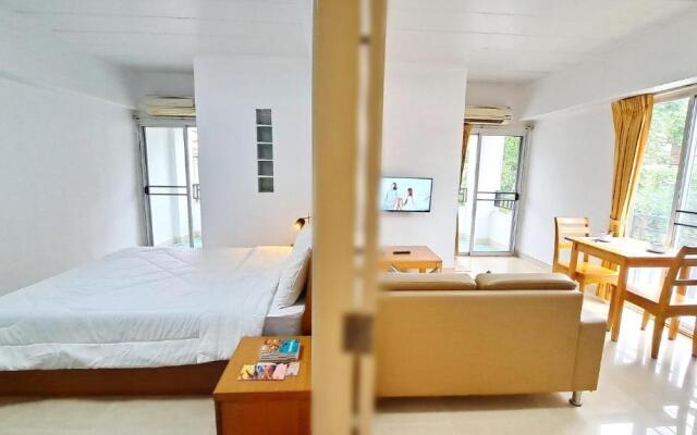 The 20 at Sukhumvit 77