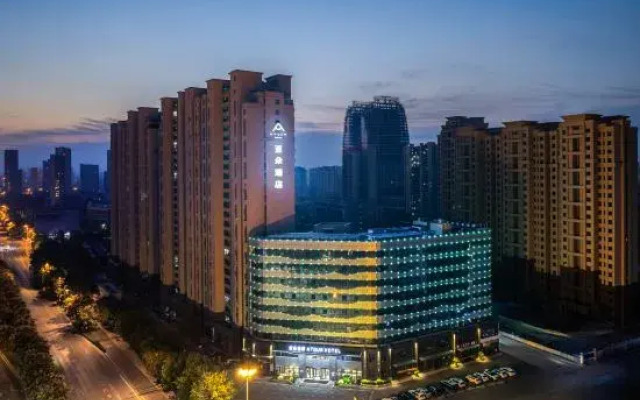 Atour Hotel
