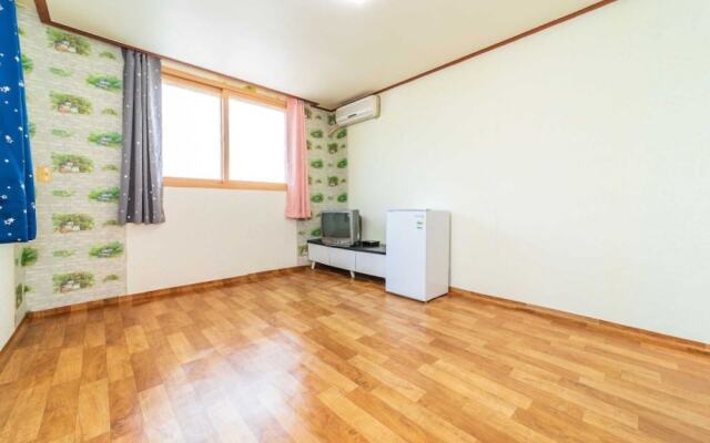 Gangchonpine Hill Pension