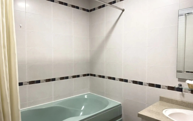 Hoang Yen Hotel - Phu My Hung