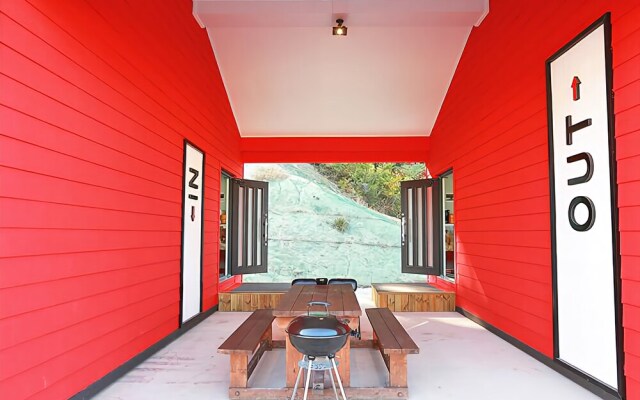 Sokcho Dal Beach Pension