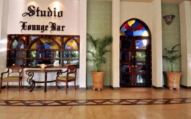 Golden Palms Hotel And Spa