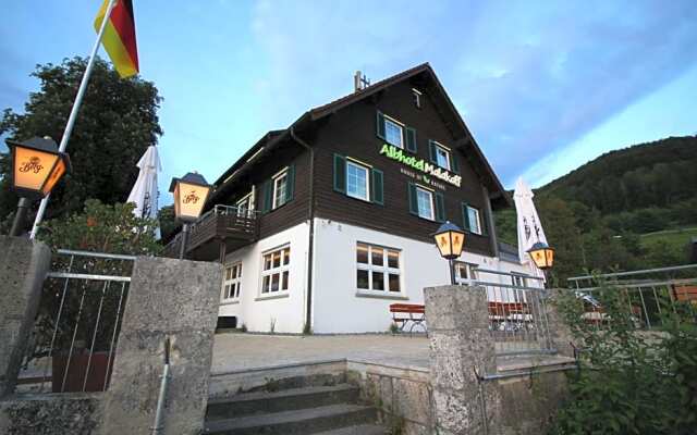 Albhotel Malakoff - House of Nature