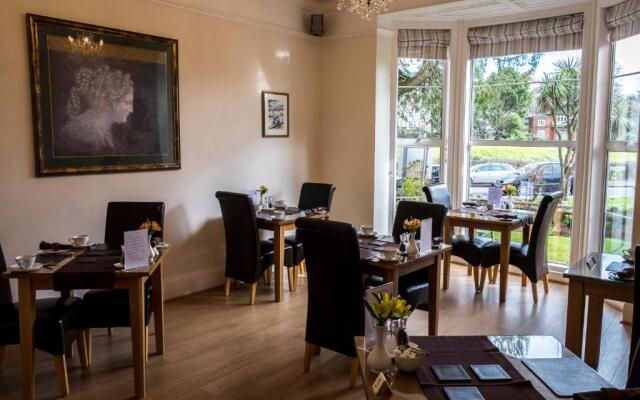Elmdene Hotel